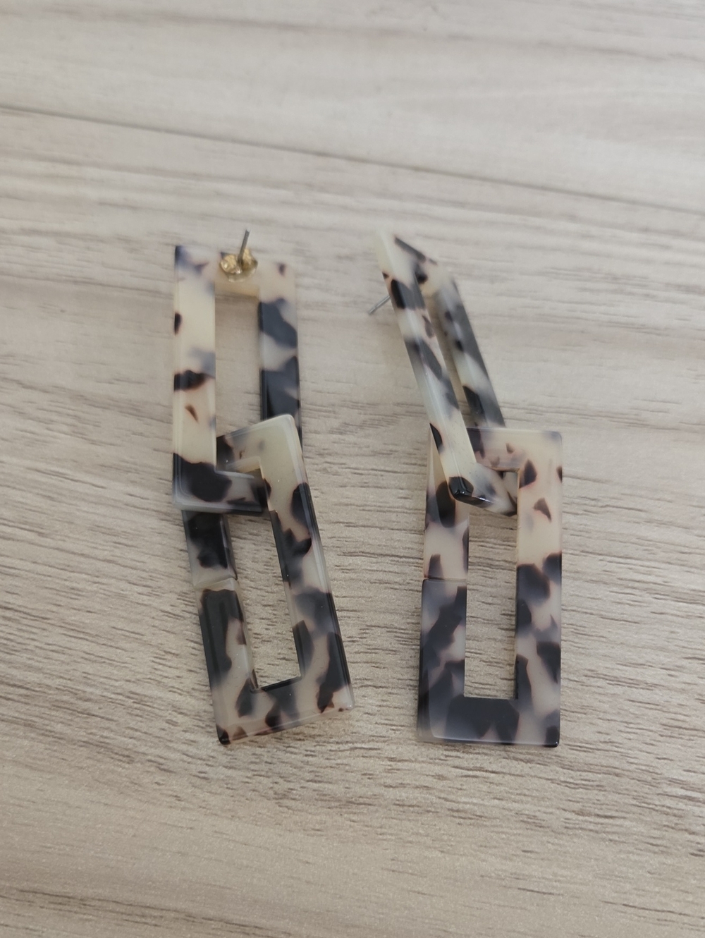 Tortoiseshell Rectangular Link Drop Earrings - Neutral Tones